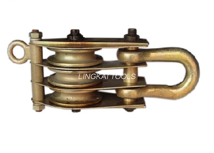 10KN Tackle Tower Erection Tools Three Wheels Steel Hoisting Para sa Erecting Pole