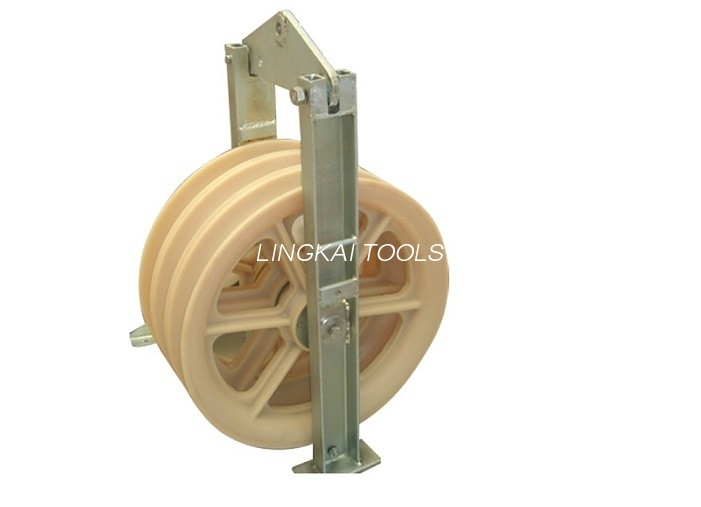 Malaking Diameter Conductor Stringing Blocks Bundled Half Lined Steel Wire Rope