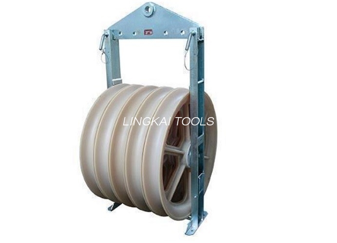 Cast Steel Cable Pulling Pulley Tatlong gulong stringing block para sa conductor