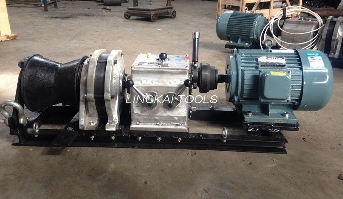 Power Site Electric Cable Winch Puller 220V / 380V 2.2KW Para sa Wire Rope Pulling